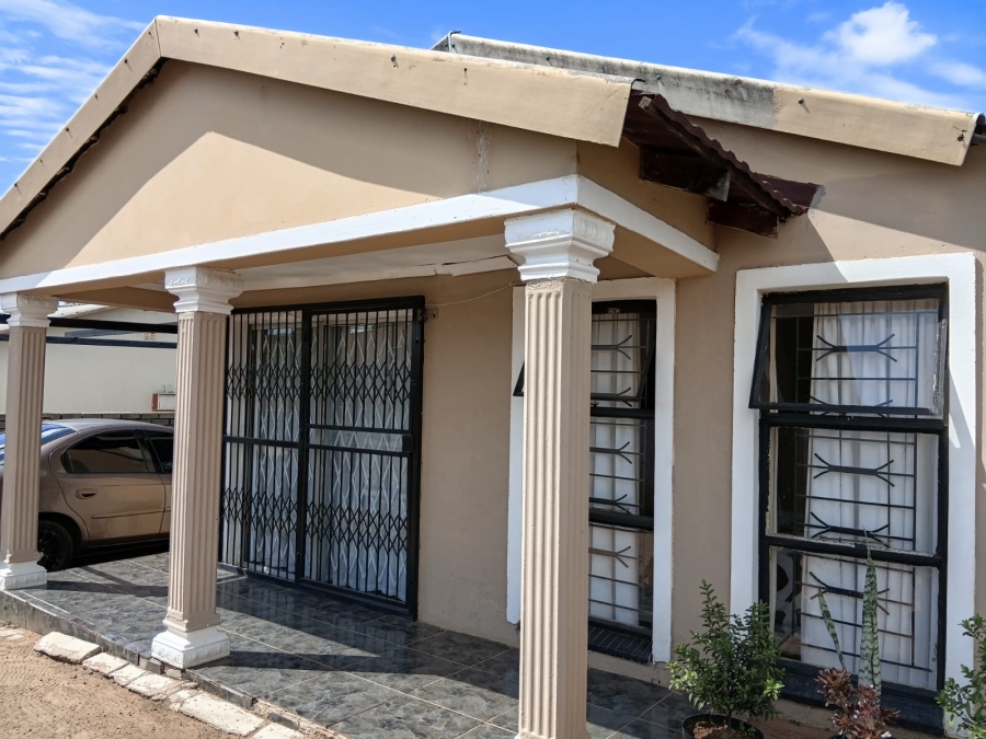 3 Bedroom Property for Sale in Lethlabile North West